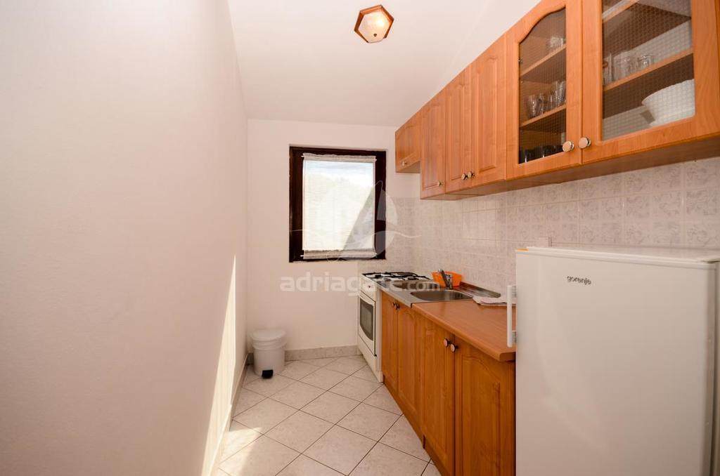 Apartments Mira Veleniki Ruang foto